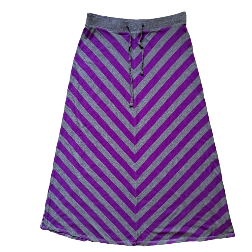 Old Navy grey and purple Chevron strip jersey knit pull on maxi skirt